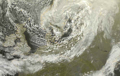 sat.jpg (143940 Byte)